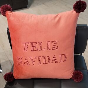 Feliz Navidad Pillow